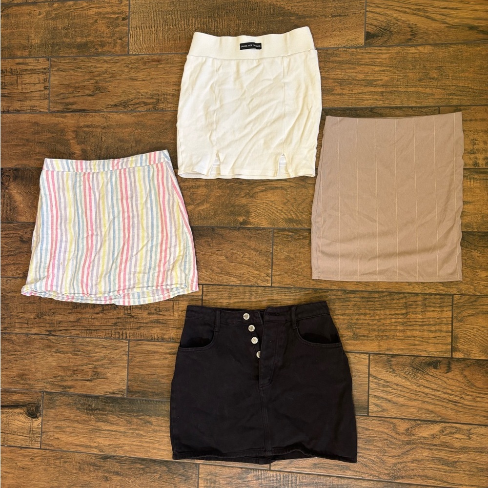 Stylish Women's Skirt Collection - 15 each